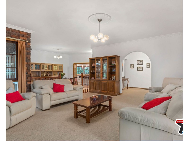 13 Chapman Court, Mooroolbark VIC 3138