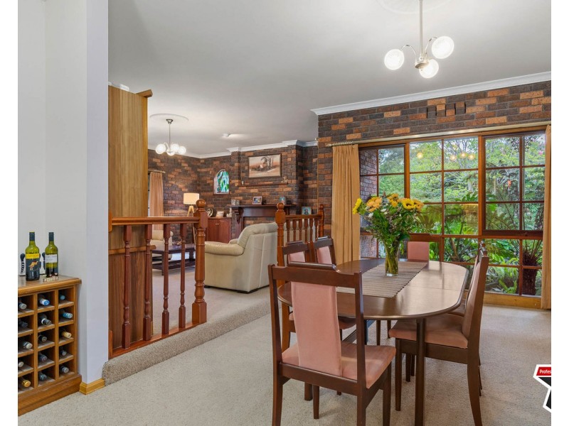 13 Chapman Court, Mooroolbark VIC 3138