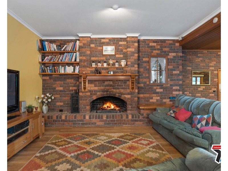 13 Chapman Court, Mooroolbark VIC 3138