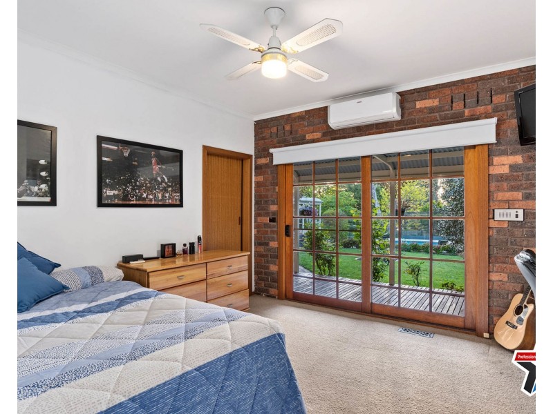 13 Chapman Court, Mooroolbark VIC 3138