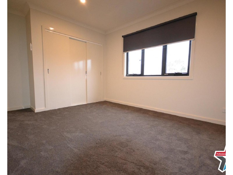 1/4 Shield Court, Kilsyth VIC 3137