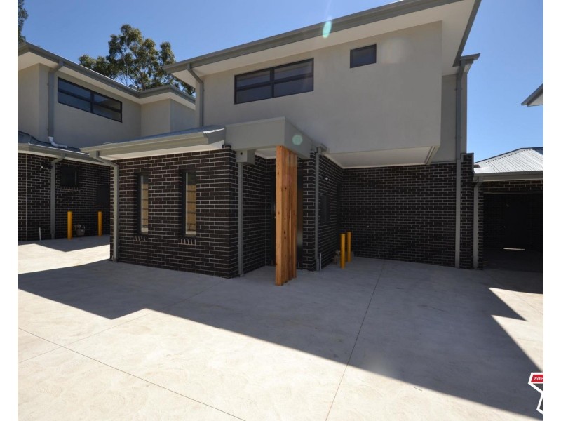 2/14 Anita Street, Kilsyth VIC 3137