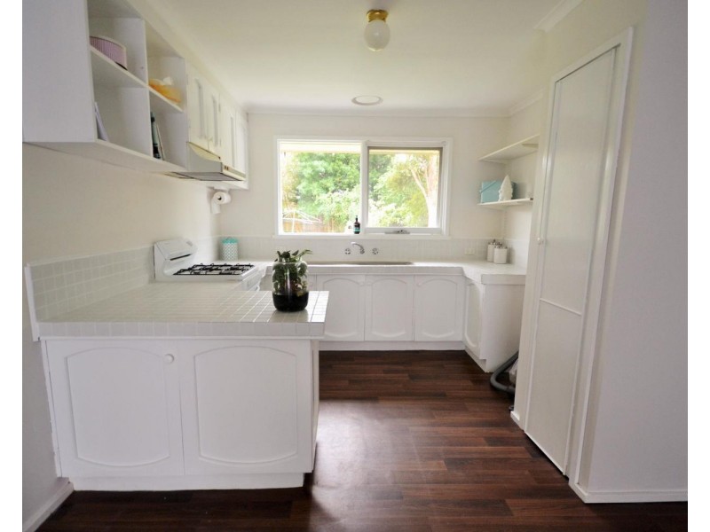 31 Shakespeare Avenue, Mooroolbark VIC 3138