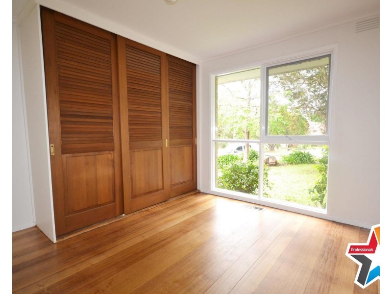 31 Shakespeare Avenue, Mooroolbark VIC 3138