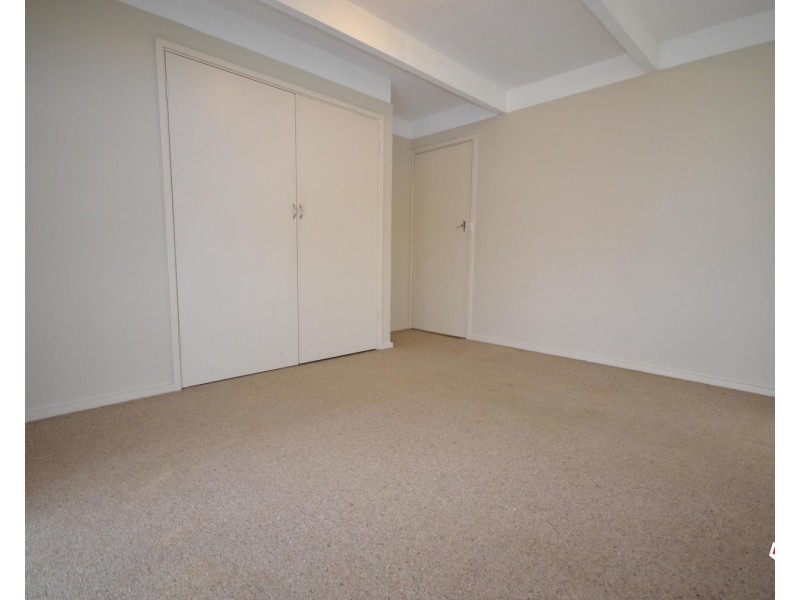 1/32 Liverpool Road, Kilsyth VIC 3137