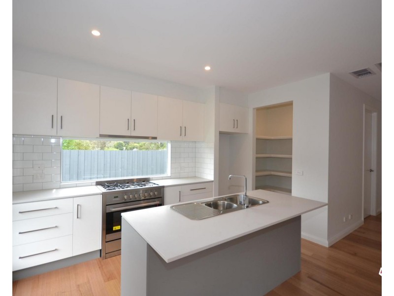 97A Pembroke Road, Mooroolbark VIC 3138