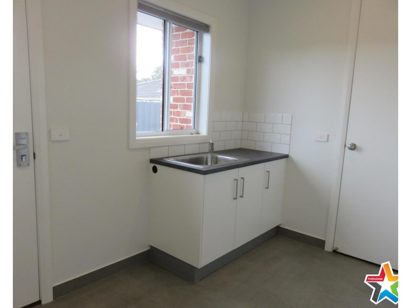 97A Pembroke Road, Mooroolbark VIC 3138