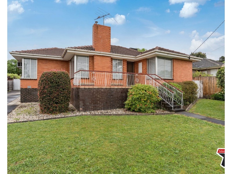 17 Baker Street, Lilydale VIC 3140