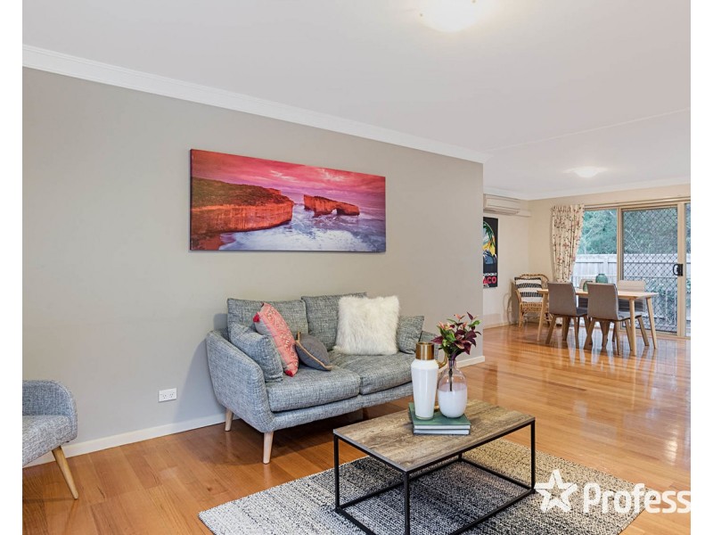 11a Edward Court, Croydon VIC 3136
