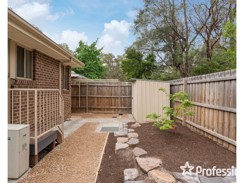 11a Edward Court, Croydon VIC 3136