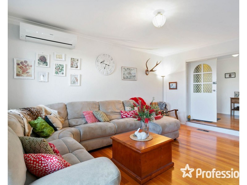 64 Birkenhead Drive, Kilsyth VIC 3137