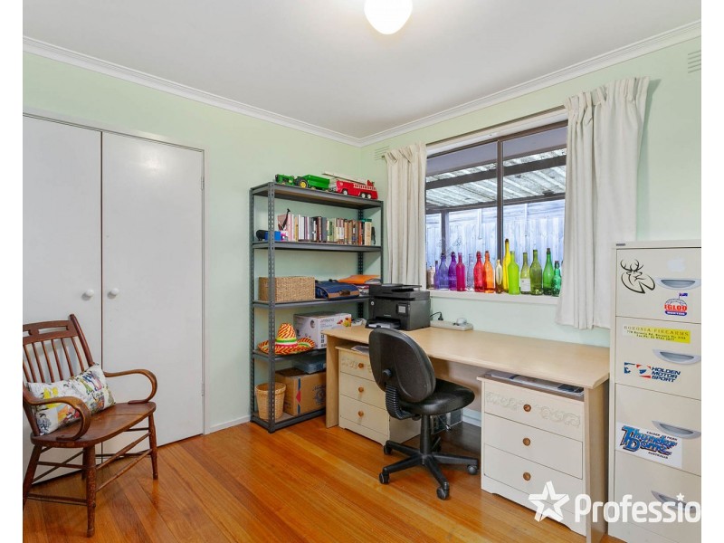 64 Birkenhead Drive, Kilsyth VIC 3137
