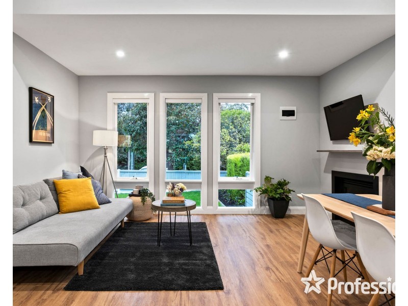 1/82 Mount View Parade, Croydon VIC 3136