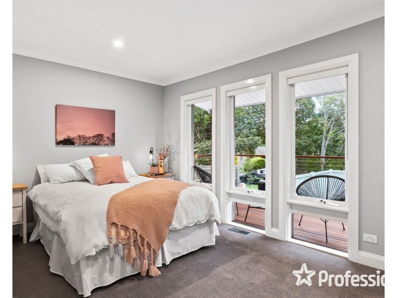1/82 Mount View Parade, Croydon VIC 3136