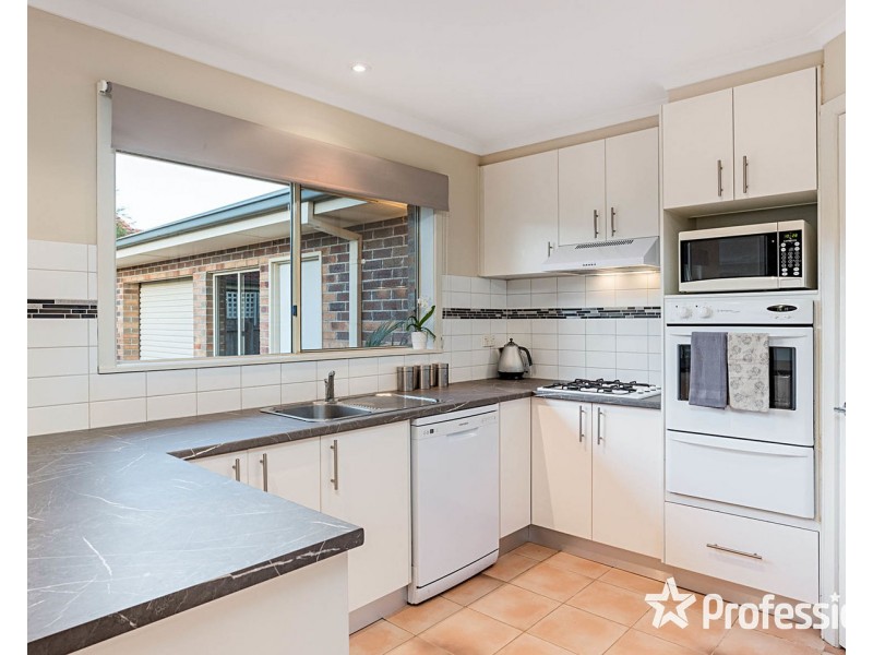 104 Nimblefoot Way, Lilydale VIC 3140