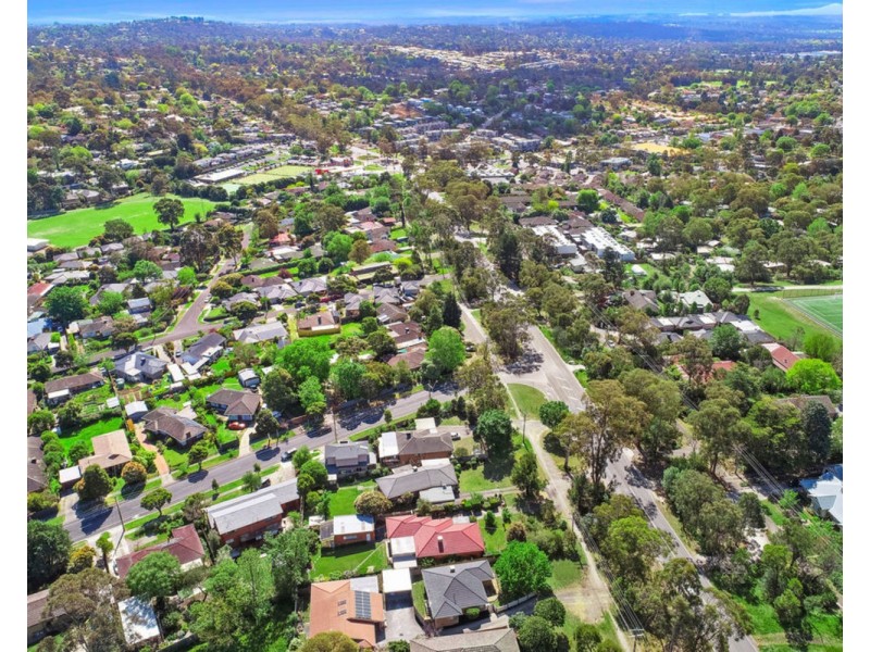 50 Cambridge Road, Kilsyth VIC 3137