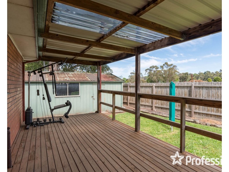 127 Carronvale Road, Mooroolbark VIC 3138