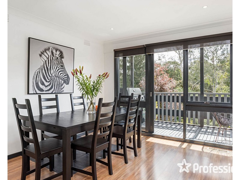 24 Priestley Crescent, Mount Evelyn VIC 3796