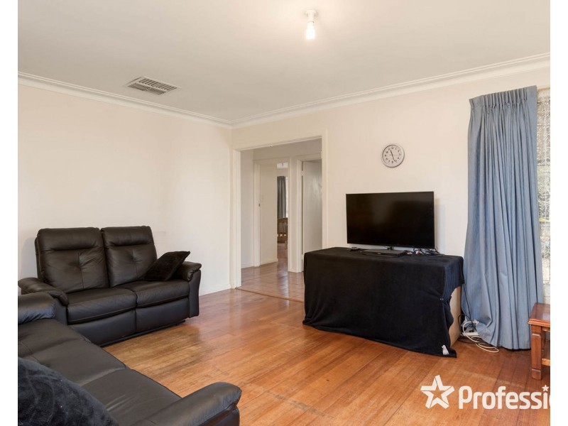 23 Marlow Street, Mooroolbark VIC 3138