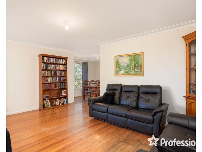 23 Marlow Street, Mooroolbark VIC 3138