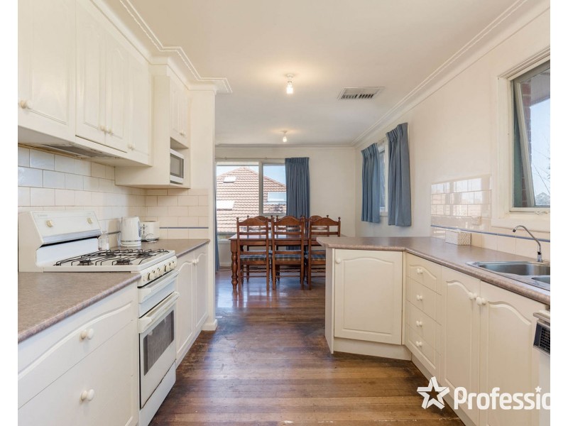 23 Marlow Street, Mooroolbark VIC 3138