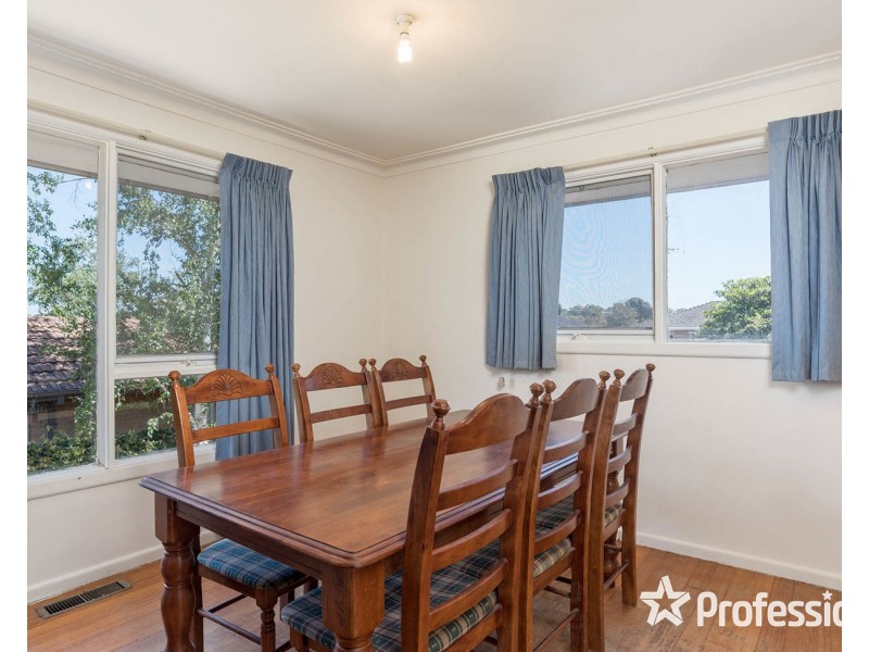 23 Marlow Street, Mooroolbark VIC 3138
