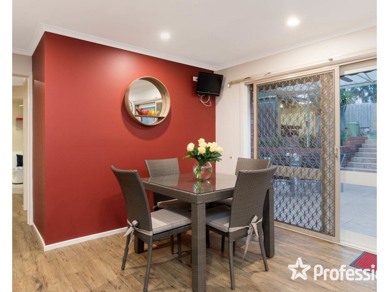 17 Graneby Rise, Mount Evelyn VIC 3796