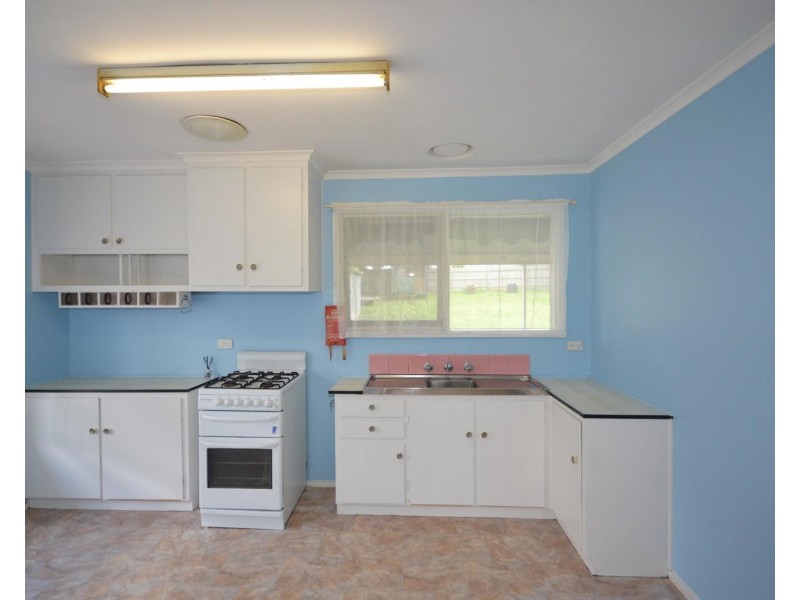 72 Croydondale Drive, Mooroolbark VIC 3138