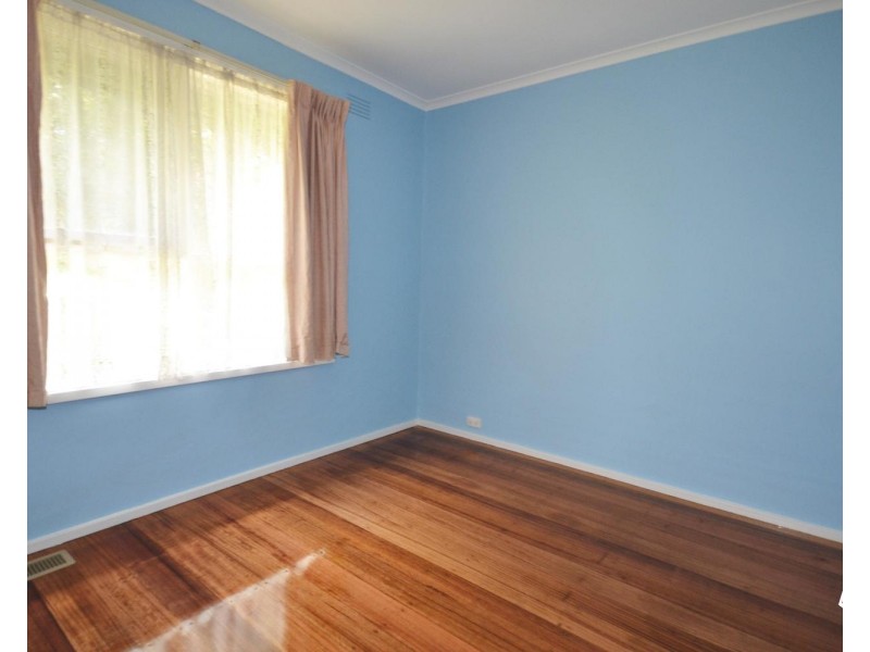 72 Croydondale Drive, Mooroolbark VIC 3138