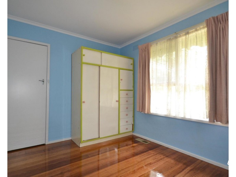 72 Croydondale Drive, Mooroolbark VIC 3138