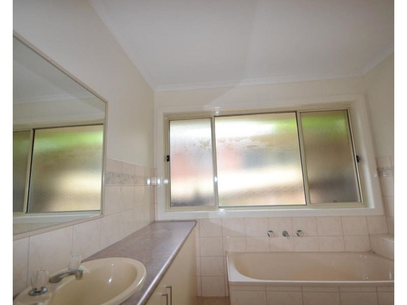 61 Pascoe Avenue, Kilsyth VIC 3137