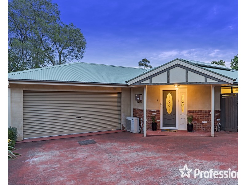 29a Ballantyne Crescent, Kilsyth VIC 3137