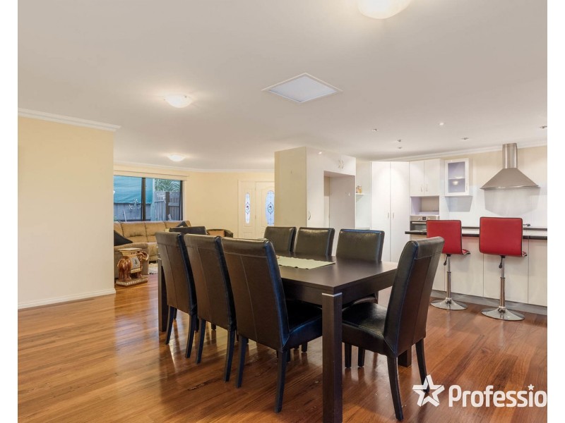 29a Ballantyne Crescent, Kilsyth VIC 3137