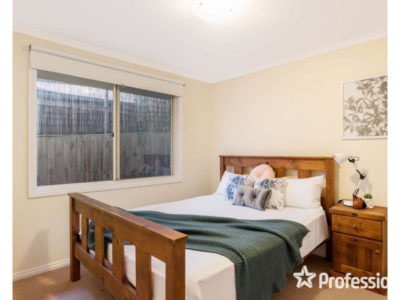 29a Ballantyne Crescent, Kilsyth VIC 3137
