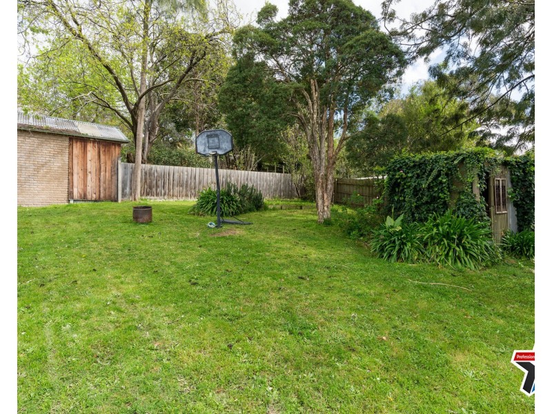 15 Selina Avenue, Mooroolbark VIC 3138