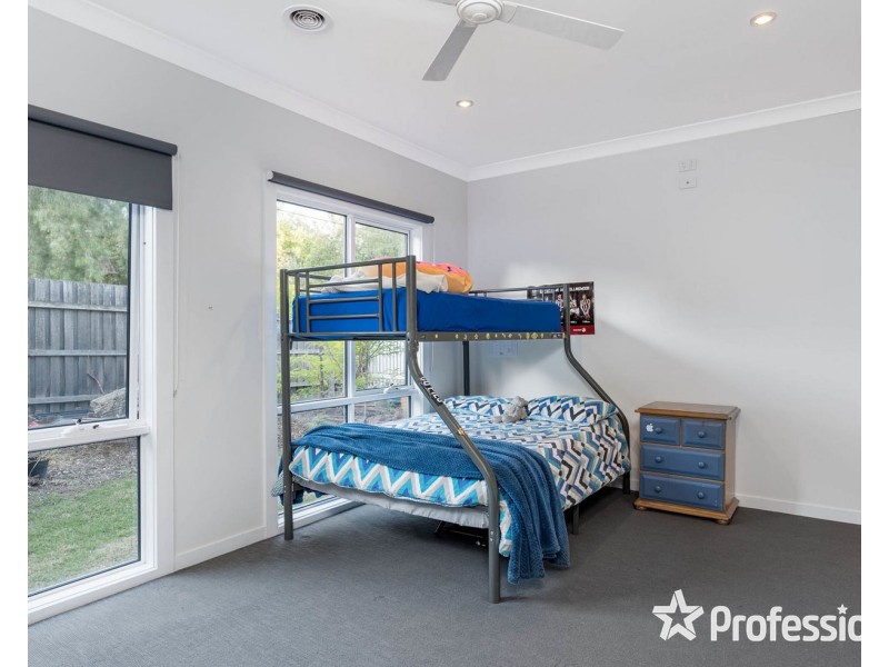 1 Nicholas Road, Wandin North VIC 3139