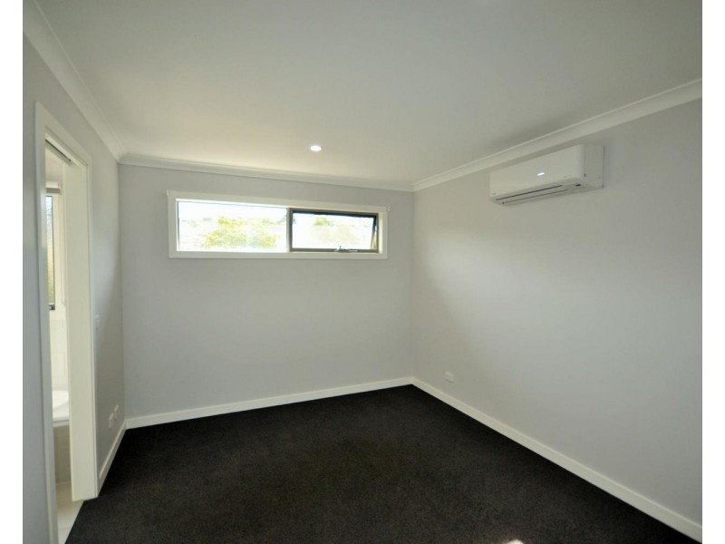 2/4 Clyde Street, Lilydale VIC 3140