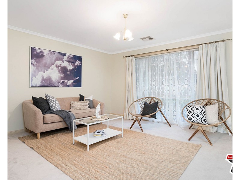 3 Bonnie View Road, Croydon VIC 3136