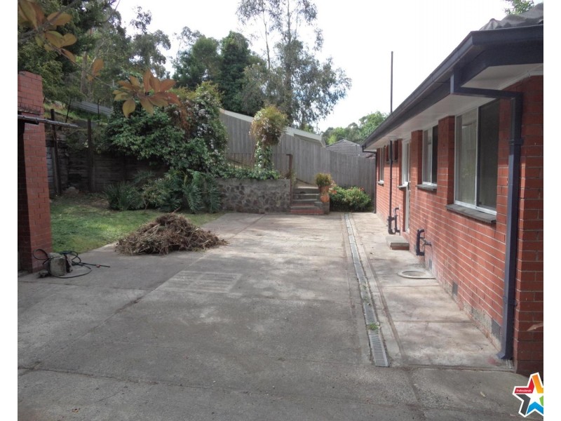 3 Olive Grove, Lilydale VIC 3140