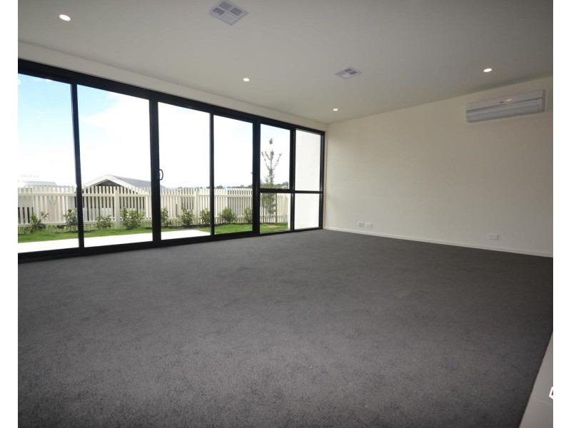 53 Amadeo Way, Chirnside Park VIC 3116