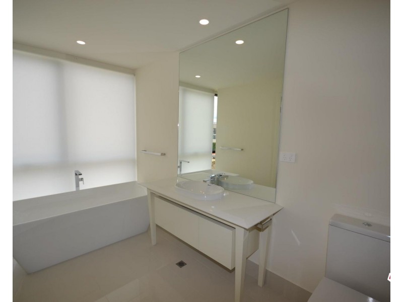 53 Amadeo Way, Chirnside Park VIC 3116