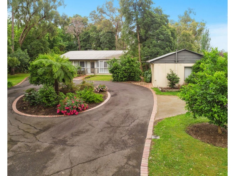 174 Cardigan Road, Mooroolbark VIC 3138