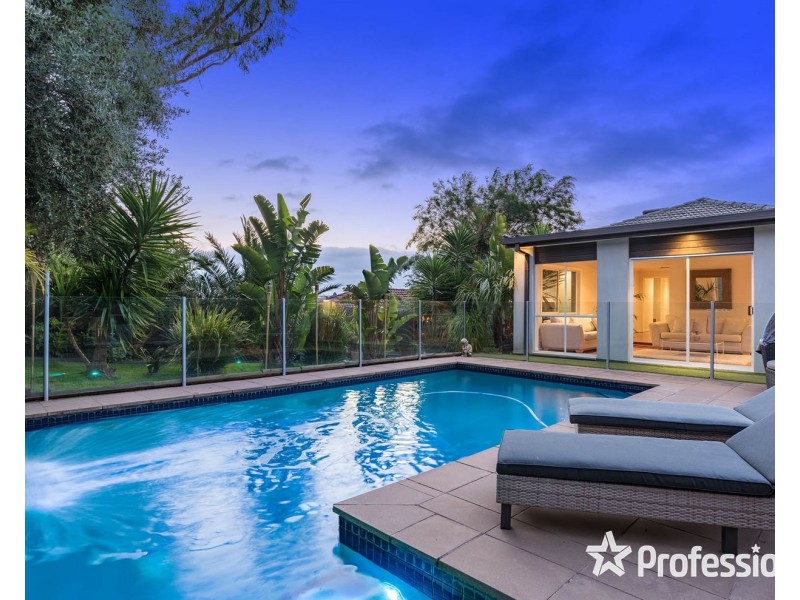 12 View Point Drive, Chirnside Park VIC 3116