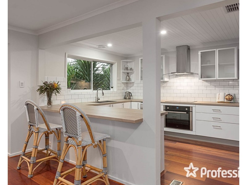 12 View Point Drive, Chirnside Park VIC 3116