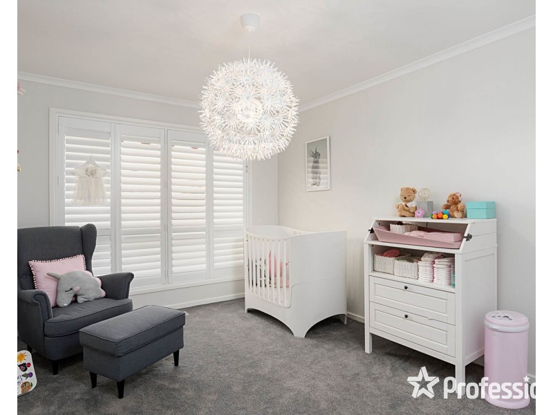 12 View Point Drive, Chirnside Park VIC 3116