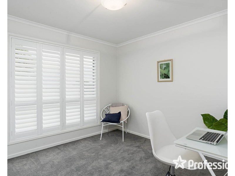 12 View Point Drive, Chirnside Park VIC 3116