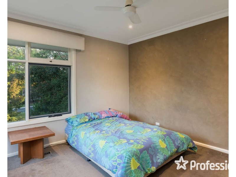 175 Lincoln Road, Croydon VIC 3136
