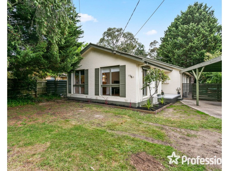 16 Birkenhead Drive, Kilsyth VIC 3137