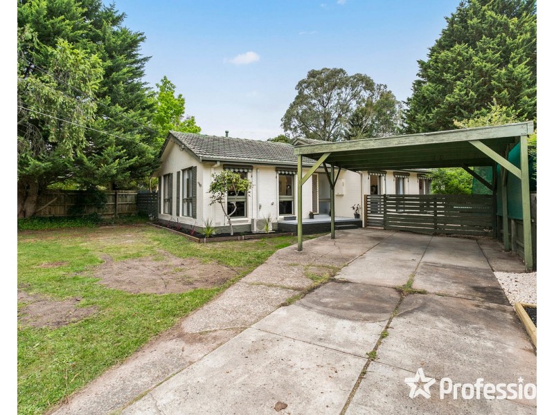 16 Birkenhead Drive, Kilsyth VIC 3137