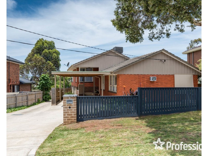 12 Crown Point, Chirnside Park VIC 3116